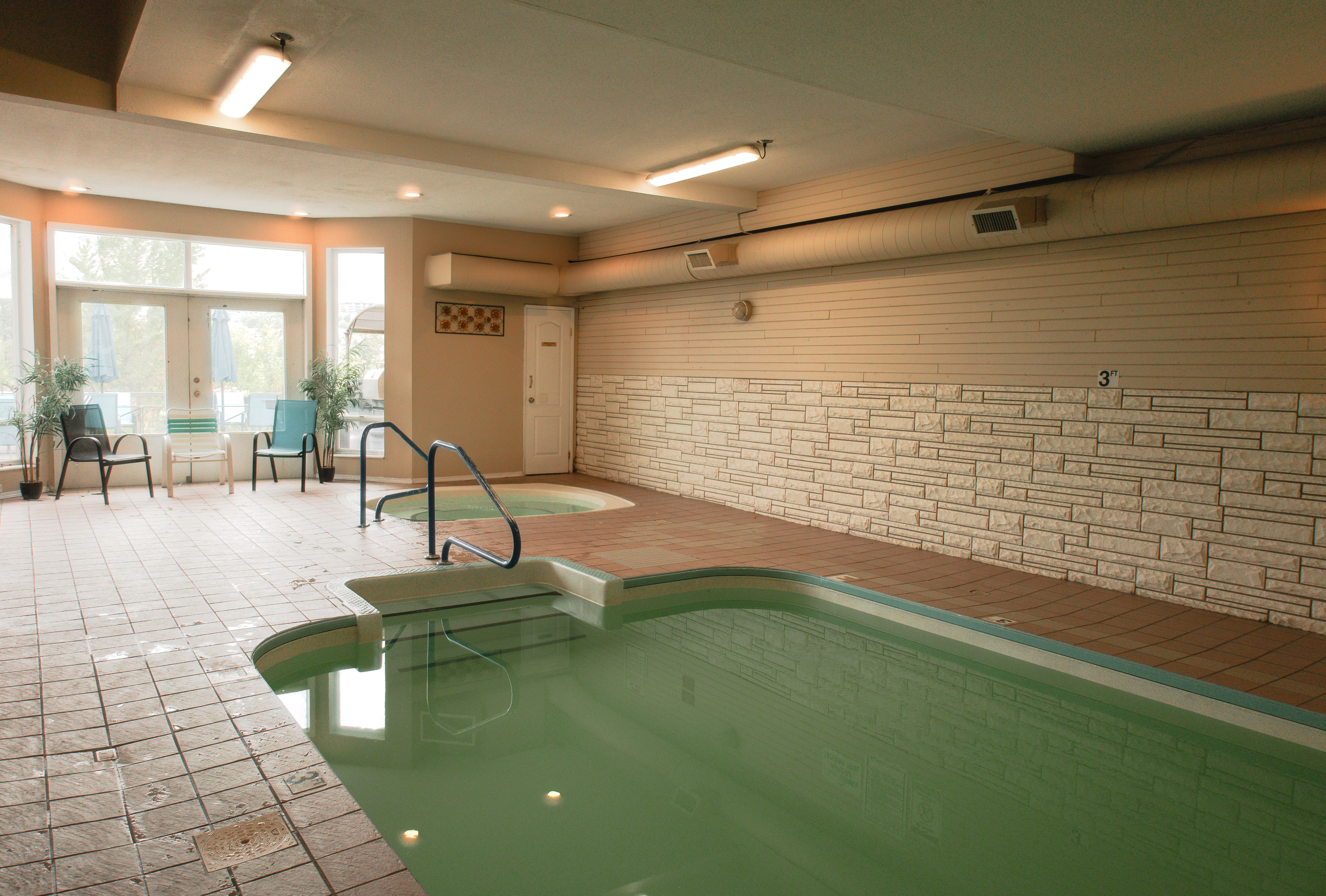 Heated Indoor Pool, Waterslide and Hot Tub